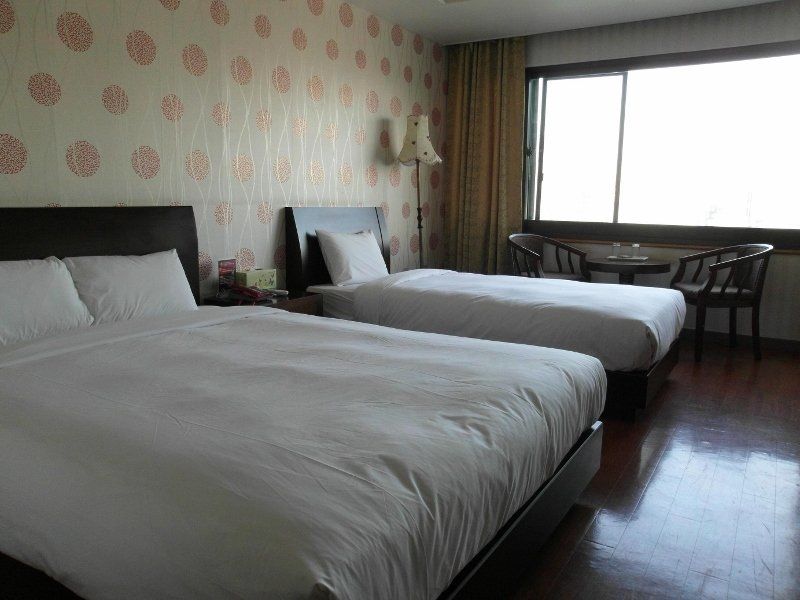 New Hilltop Hotel Seul Exterior foto